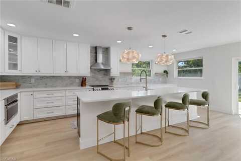 4465 Mariner, BONITA SPRINGS, FL 34134