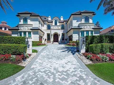 233 Mermaids Bight, NAPLES, FL 34103