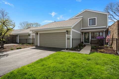 2122 Fox Run, Wheaton, IL 60189