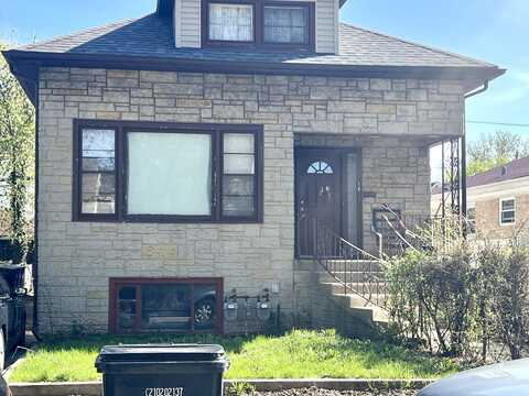 4849 W Eddy Street, Chicago, IL 60641