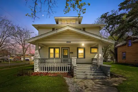2004 17th Avenue, Rockford, IL 61104