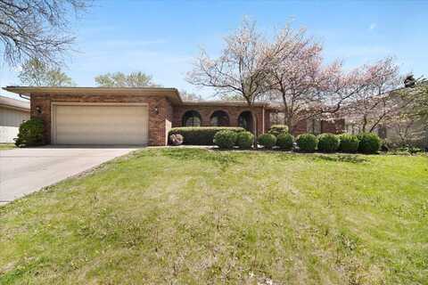 210 S Hershey Road, Bloomington, IL 61704