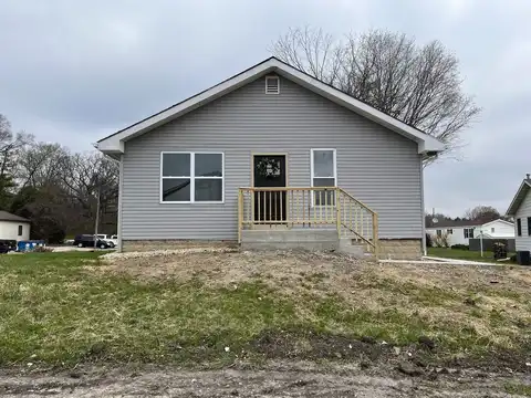 2071 N 3462nd Road, Ottawa, IL 61350