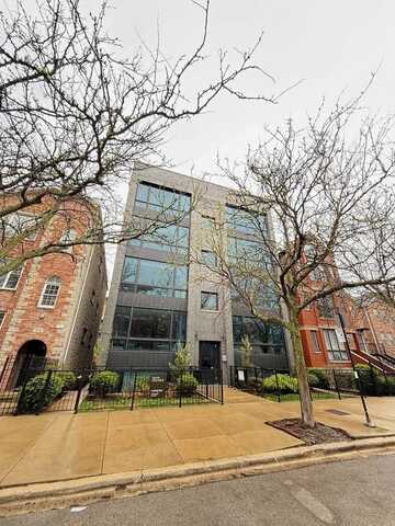 1446 W Cortez Street, Chicago, IL 60642