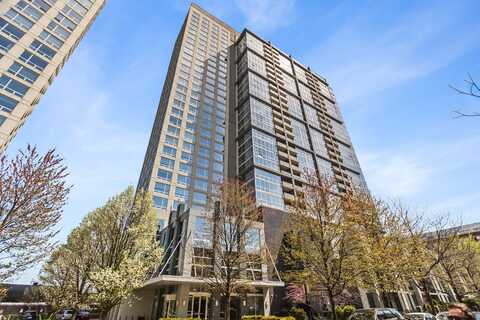 1901 S CALUMET Avenue, Chicago, IL 60616