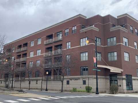 3300 W Irving Park Road, Chicago, IL 60618