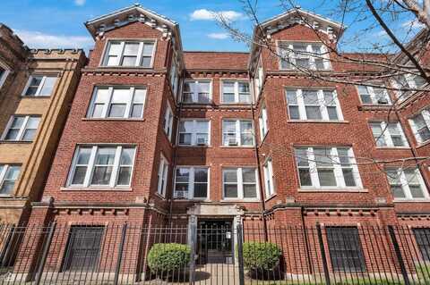7008 S PAXTON Avenue, Chicago, IL 60649