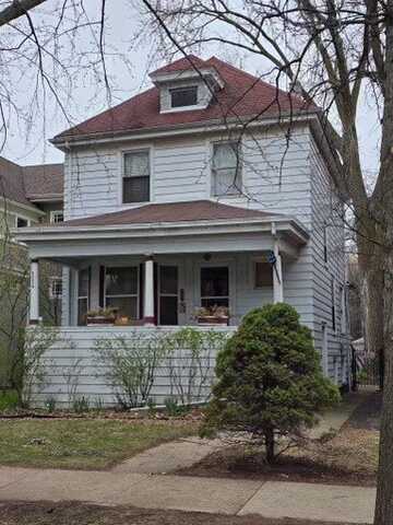 5534 N Wayne Avenue, Chicago, IL 60640