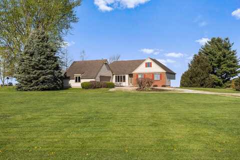 2475 County Road 700 E Road, Dewey, IL 61840