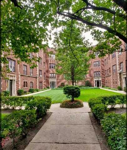 1341 W Estes Avenue, Chicago, IL 60626