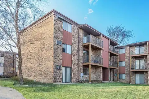 192 Dunteman Drive, Glendale Heights, IL 60139