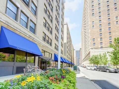 680 S Federal Street, Chicago, IL 60605