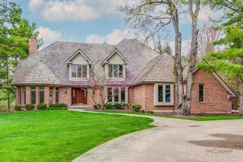 318 Camelot Lane, Libertyville, IL 60048