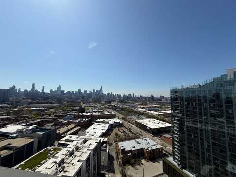 860 W Blackhawk Street, Chicago, IL 60642