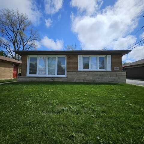 12645 S Muskegon Avenue, Chicago, IL 60633
