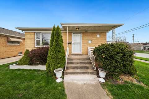 525 Mackinaw Avenue, Calumet City, IL 60409