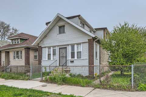 8151 S Bennett Avenue, Chicago, IL 60617