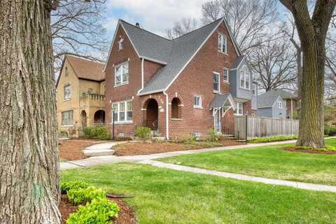 736 Central Street, Evanston, IL 60201