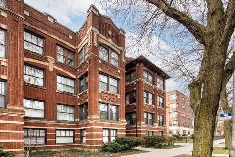 1221 E Hyde Park Boulevard, Chicago, IL 60615