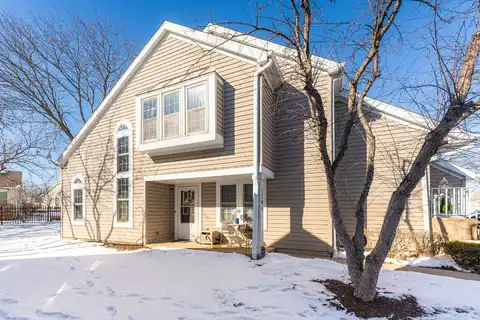 1294 Donegal Court, Carol Stream, IL 60188