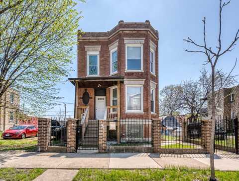 4015 W JACKSON Boulevard, Chicago, IL 60624