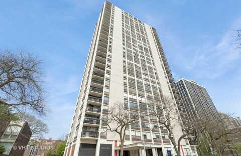 1455 N Sandburg Terrace, Chicago, IL 60610