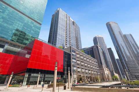 240 E Illinois Street, Chicago, IL 60611
