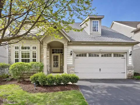 1683 Briarheath Drive, Aurora, IL 60505