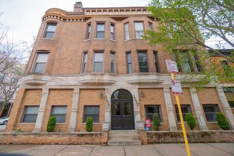 2057 N Seminary Avenue, Chicago, IL 60614