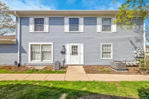 1330 Woodcutter Lane, Wheaton, IL 60189