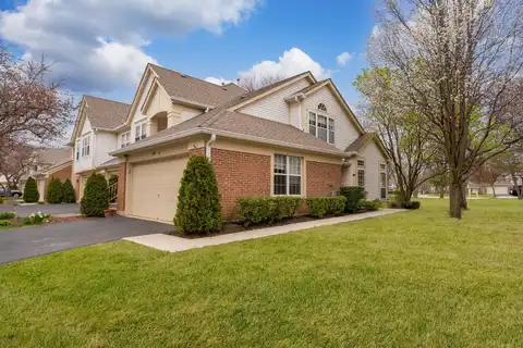 445 Cromwell Circle, Bartlett, IL 60103