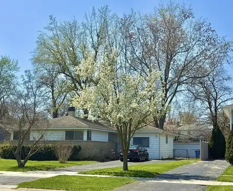 1408 N Burning Bush Lane, Mount Prospect, IL 60056