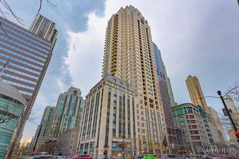 118 E Erie Street, Chicago, IL 60611
