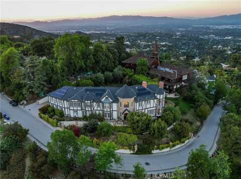 3155 Stone Oak Drive, Los Angeles, CA 90049