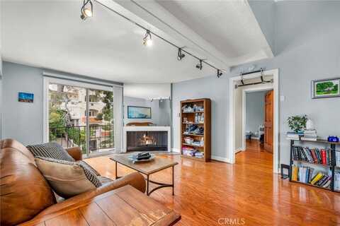 1951 Malcolm Avenue, Westwood, CA 90025