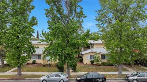 7001 Hazeltine Avenue, Van Nuys, CA 91405