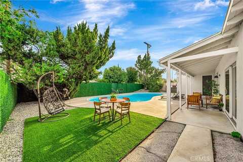 20742 Lull Street, Winnetka, CA 91306