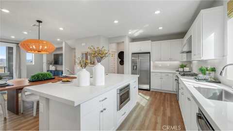 26676 Blue Hills Loop, Valencia, CA 91381