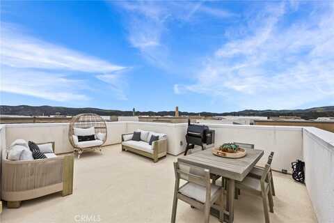 31 Jubilee Way, Rancho Mission Viejo, CA 92694