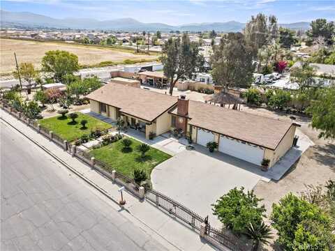 790 E Peach Street, San Jacinto, CA 92583