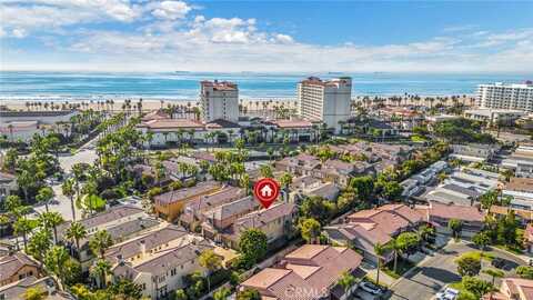 21247 Ronda Circle, Huntington Beach, CA 92648