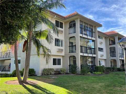 3243 San Amadeo, Laguna Woods, CA 92637