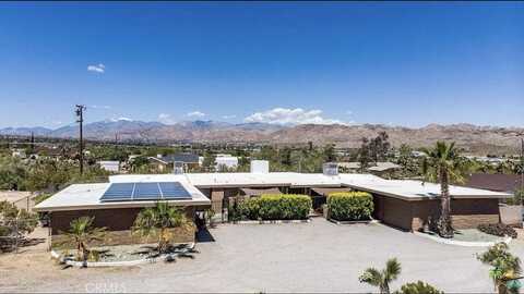 7432 Victoria Avenue, Yucca Valley, CA 92284