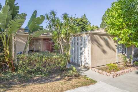 243 Calle Aragon, Laguna Woods, CA 92637