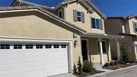 7042 Calla Lily Drive, Fontana, CA 92336