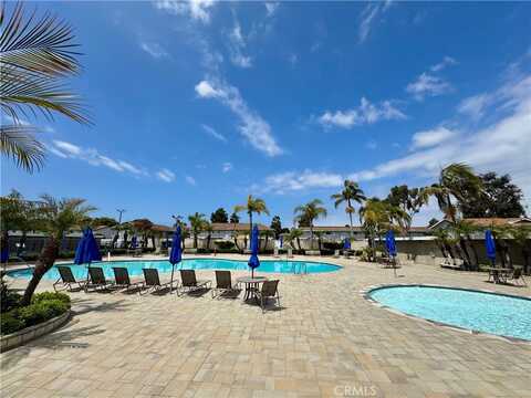 19860 Claremont Lane, Huntington Beach, CA 92646