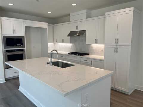 10884 Sausalito Street, Ventura, CA 93004