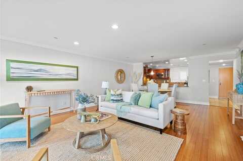 1828 Glendon Avenue, Los Angeles, CA 90025