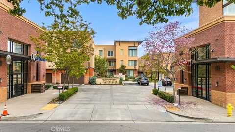 422 W Route 66, Glendora, CA 91740