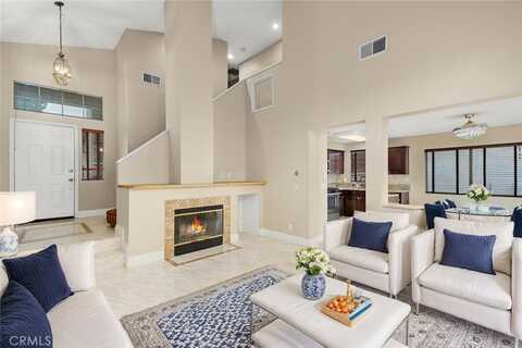 930 Primrose Lane, Corona, CA 92878